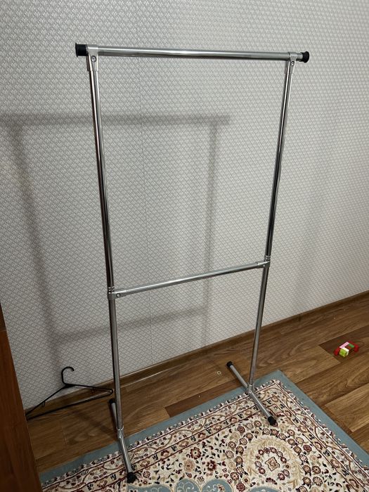 Вешалка для вещей