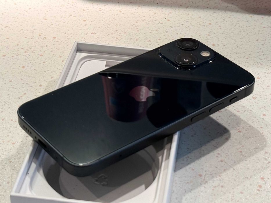 iPhone 13 Mini 128GB Midnight Black – Отличен, 100% Батерия!