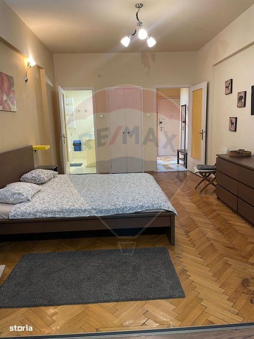 Garsonieră spațioasă - Piața Romană, vedere spre ASE, disponibila acum