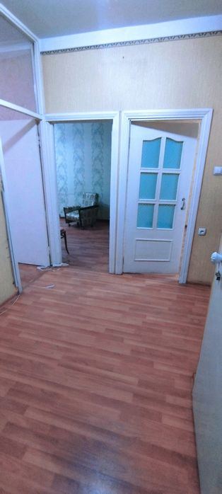 Юнусабад-11, 4/1/4, балкон 1,5х6