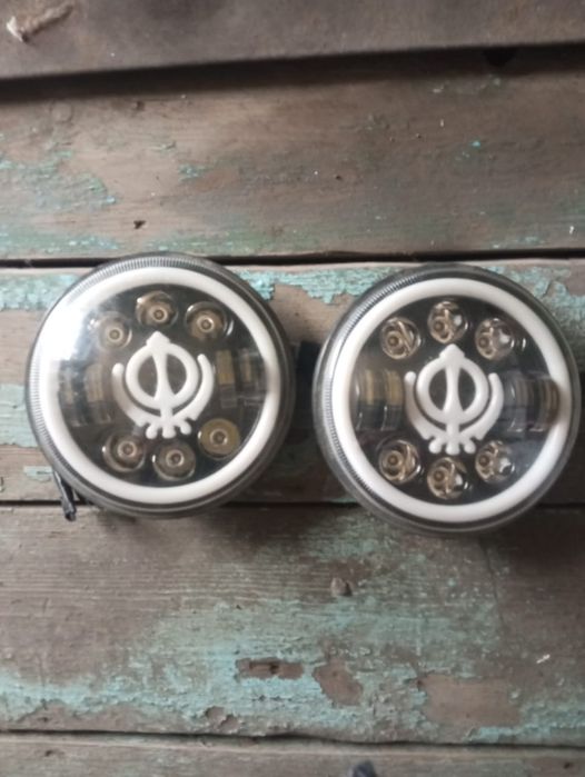 Продам фары , комплект