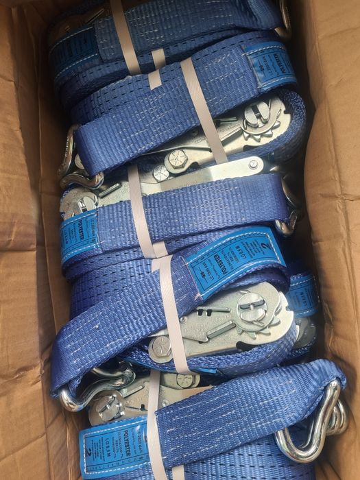 Centuri chingi cu crichet  lemne ancorare marfa tir camion