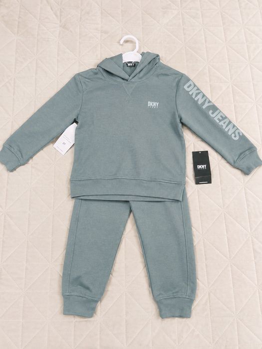 Детски екипи  DKNY JEANS