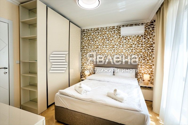 Дава се под наем Тристаен апартамент в Варна, Галата - 85 кв.м за 800 € - Снимка #4