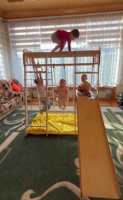 Детский спортивно развлекательный комплекс.