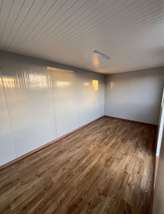 Vand containere modulare la cel mai bun preț!