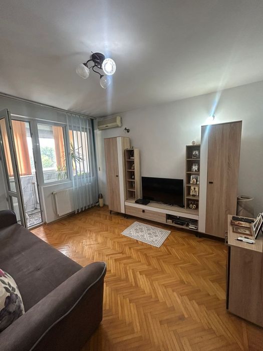 Apartament 3 camere etaj 2 sud