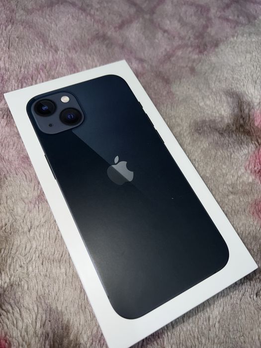 Айфон 13 с коробкой