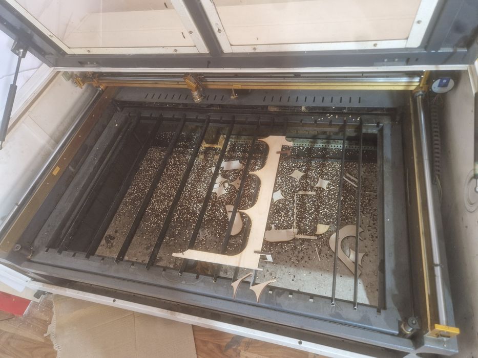 Продам лазерный станок можно в расрочку