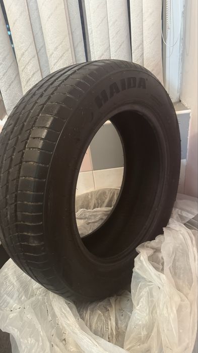 Шины почти новые б/у