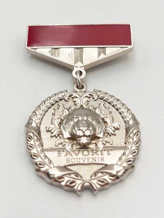 Медаль с логотипом