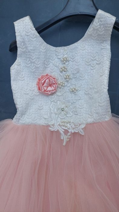 Rochie petrecere 7-9 ani