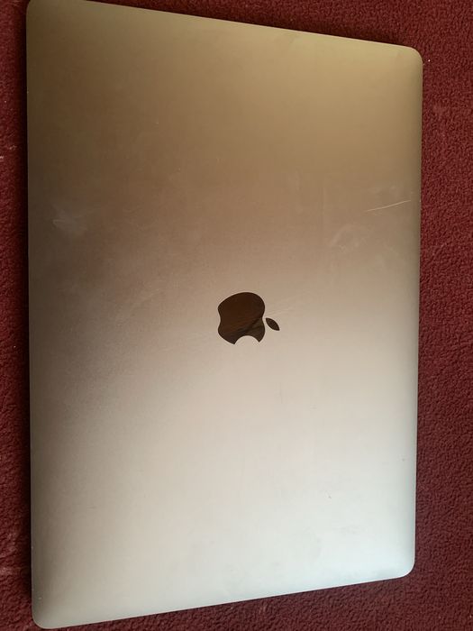 MacBook Pro 15dyum