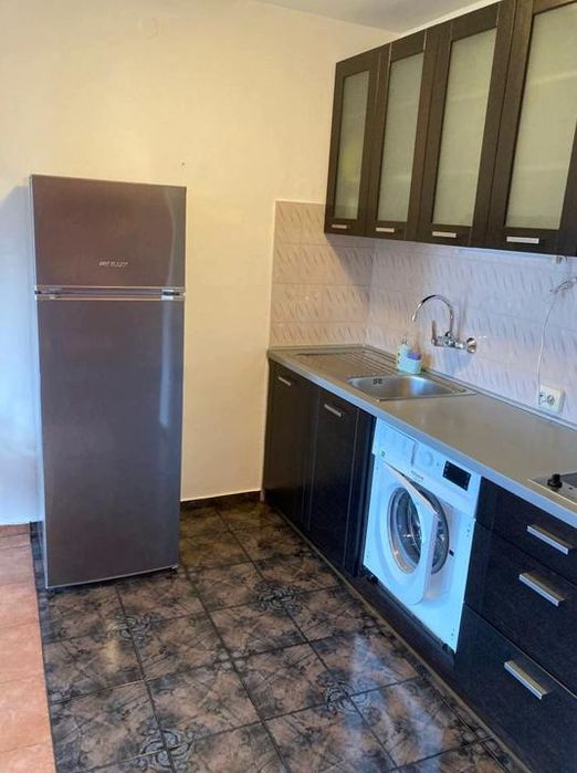 Дава се под наем Едностаен апартамент в София, Оборище - 35 кв.м за 450 € - Снимка #2