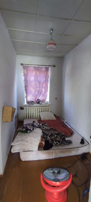 Кибрай тумани Ок-ковок м.ф.й да 4хона 6сотик хонадон сотилади