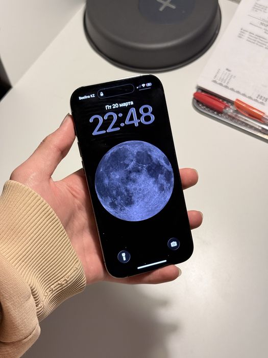 iPhone 14 Pro ; 128gb