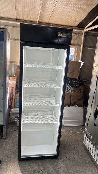 Vitrina verticala rece 210cm inaltime cu afisaj