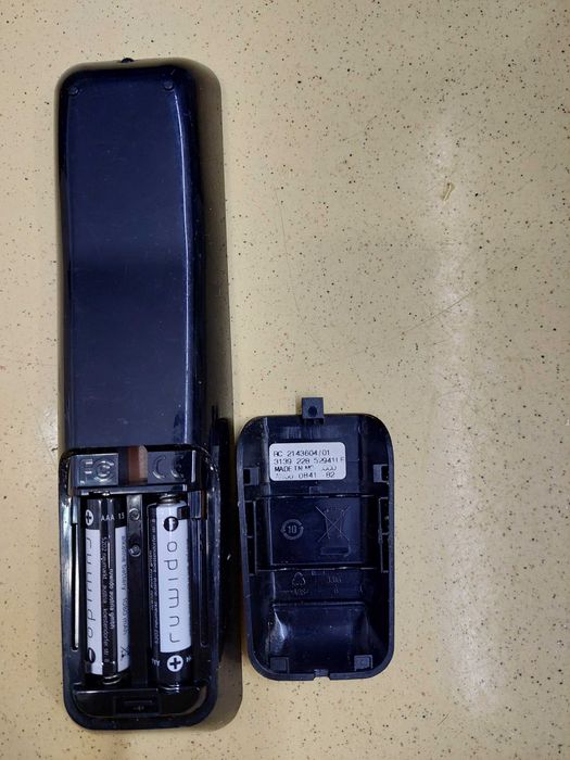 Telecomanda tv LCD Philips RC 2143604 / RC4705/01 originala