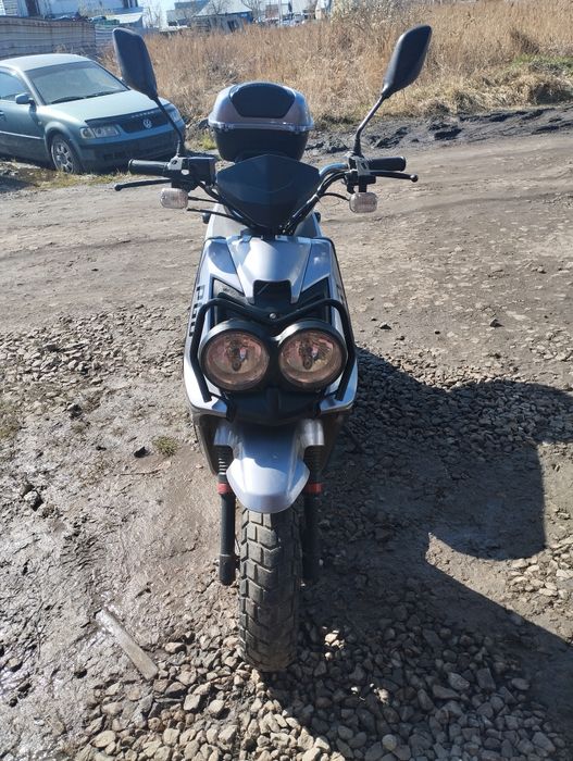 Продам скутер 2022года