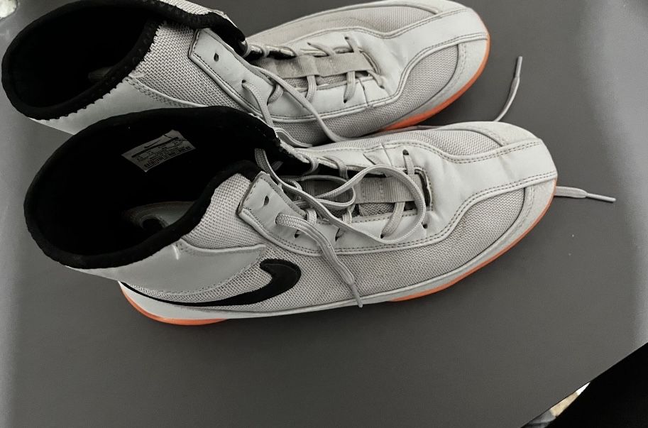 продам боксерки 42 размер мачомай