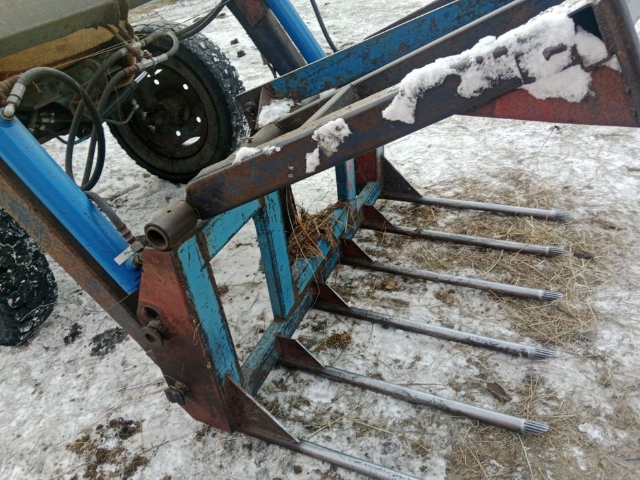 Трактор МТЗ 80 стогомет