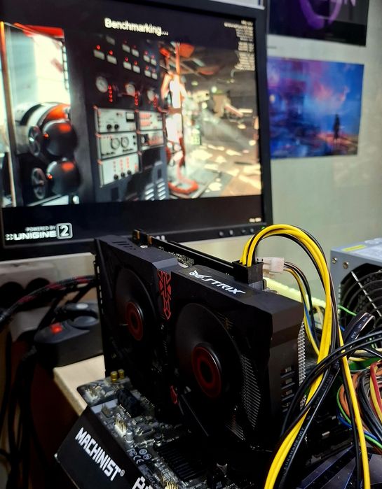 Продам GTX 960 Asus STRIX