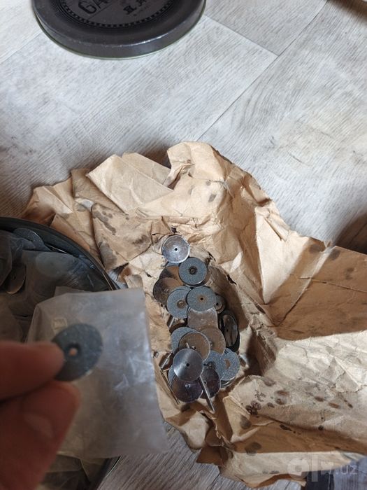 Продам Алмазные диски маленькие