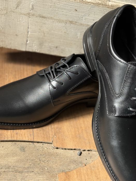 Pantofi din piele naturala