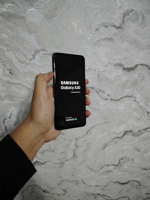 Samsung A30 Sotiladi Holati ideal