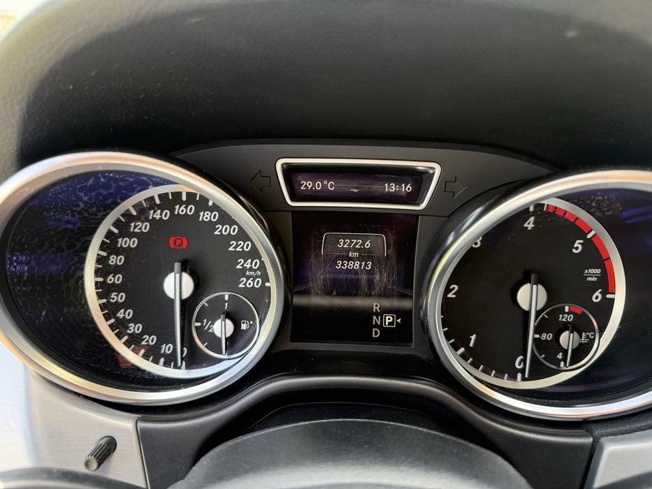 MERCEDES-BENZ ML-Class 2012 — imagine 5
