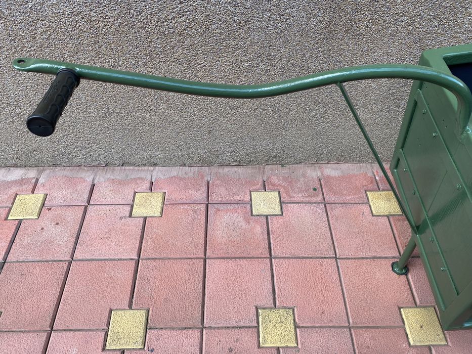 Cărucior/cărăușă cu două roți hand-made