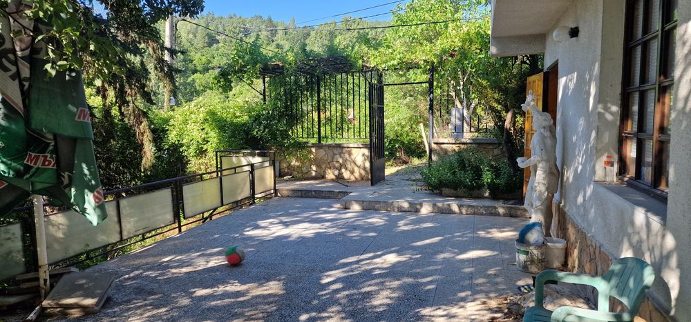 Къща  в Панчарево в.з Градище местност Кривото торище