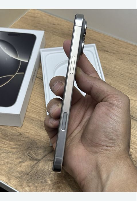 Айфон 16 pro max СРОЧНО