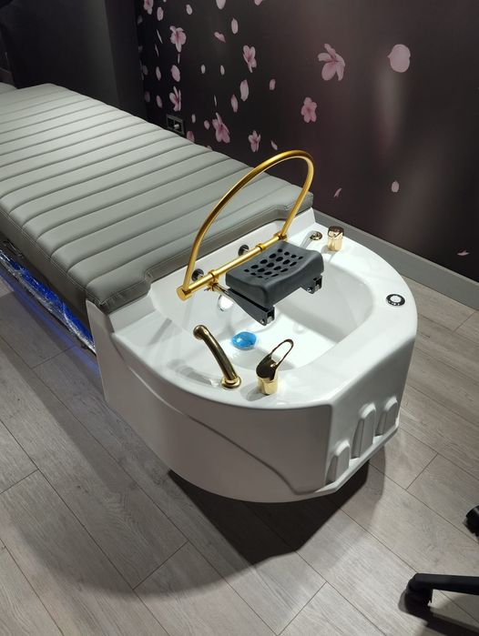 Head Spa легло за масажи и процедури