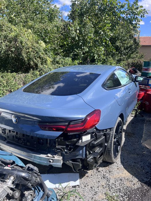 BMW 840D на части