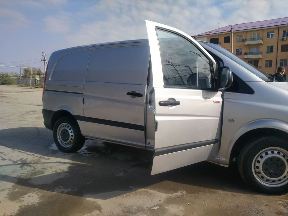 Мерседес бенс111