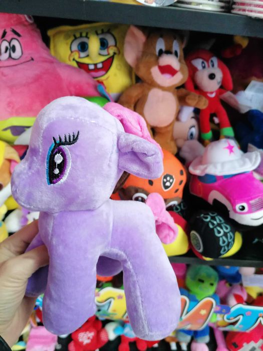 Нови плюшени играчки Том и Джери, Спонджбоб, Патрик и други