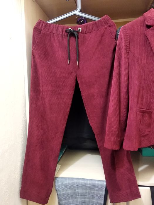 Брючный костюм 44 размер