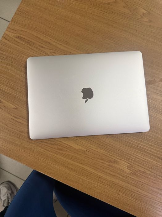 Macbook Air 2020