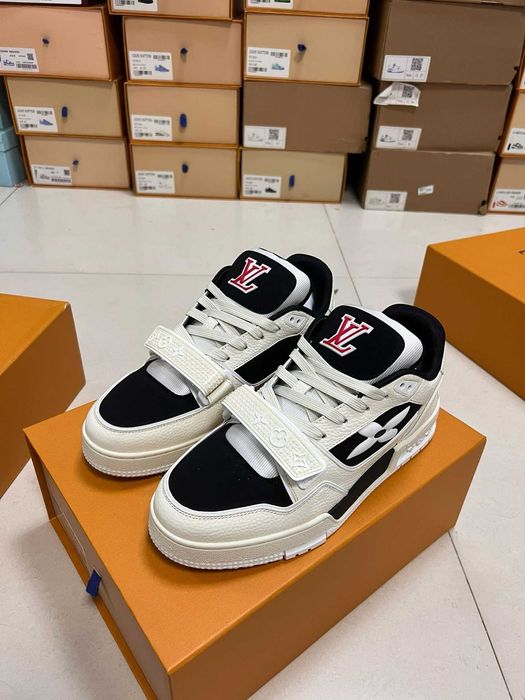 Adidasi Louis Vuitton Trainer