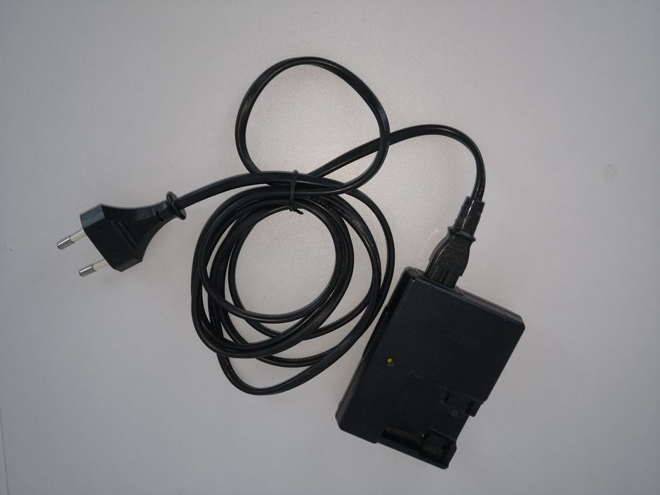 Фотоапарат SONY  DSC-T5 Cyber shot