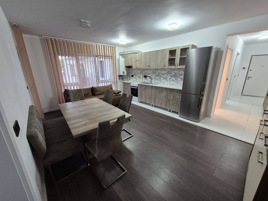 Apartament de închiriat