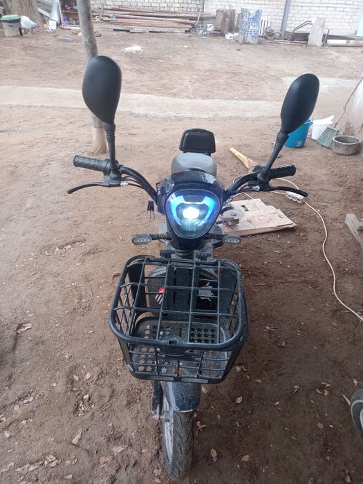 Электроскутер сатылады