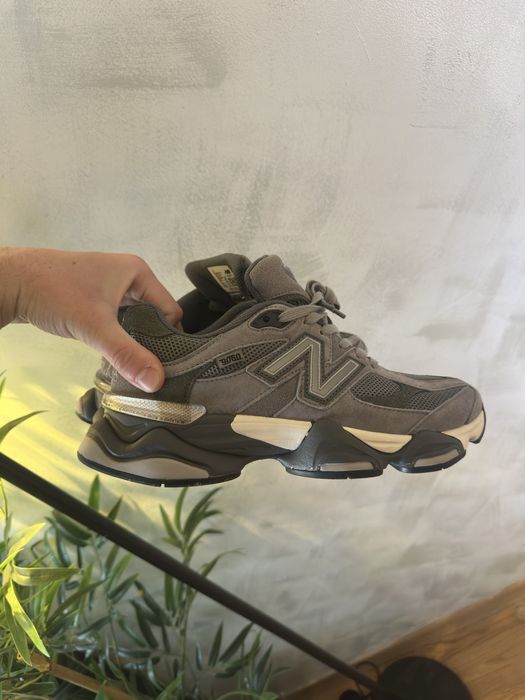 Обувки New Balance 9060