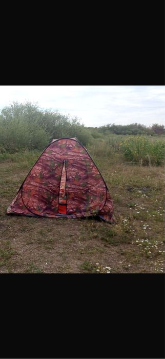 Продам 3-местную палатку
