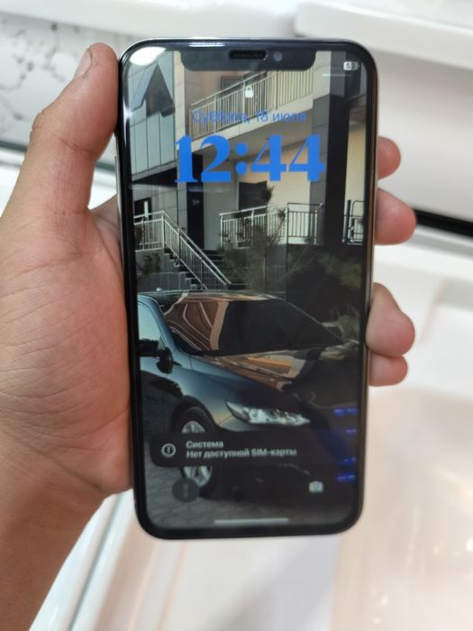 iPhone X sotiladi