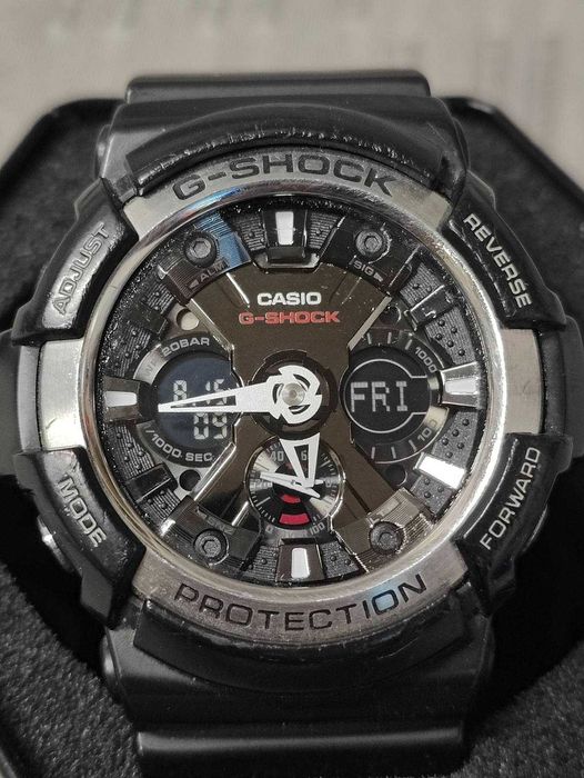 Часовник Casio 100лв