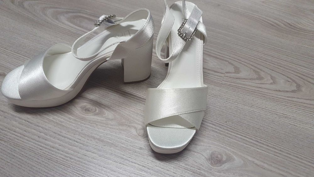 Sandale mireasa Next