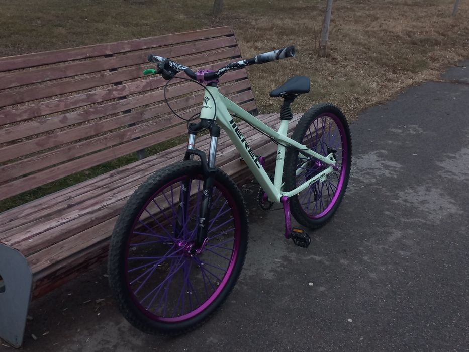 Продам ерек л100