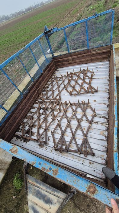 Pritsep sotiladi 14 mln